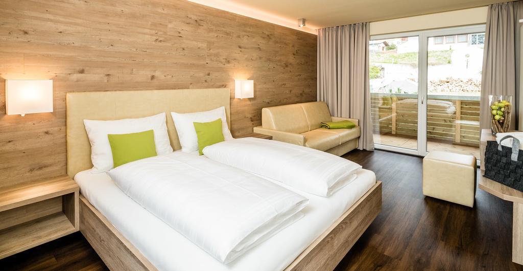 Aktiv Hotel Edelweiss Resia Pokoj fotografie